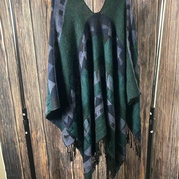 Bobbie Brooks Wrap - Picture 6 of 7